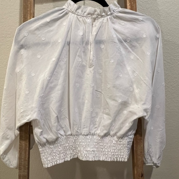 Anthropologie Maeve White Ruched 3/4 Sleeve Crop Blouse - Picture 2 of 3